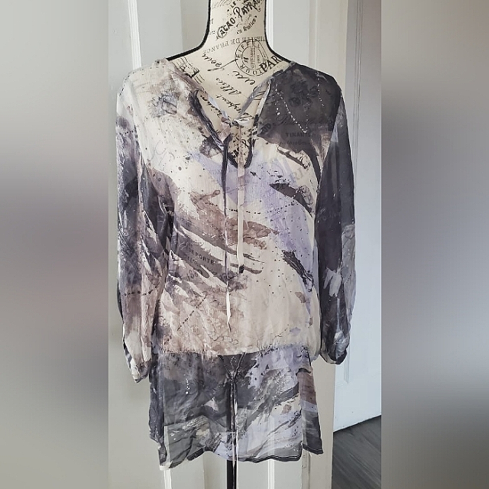 Karen Kane Gown For Women. 🌴